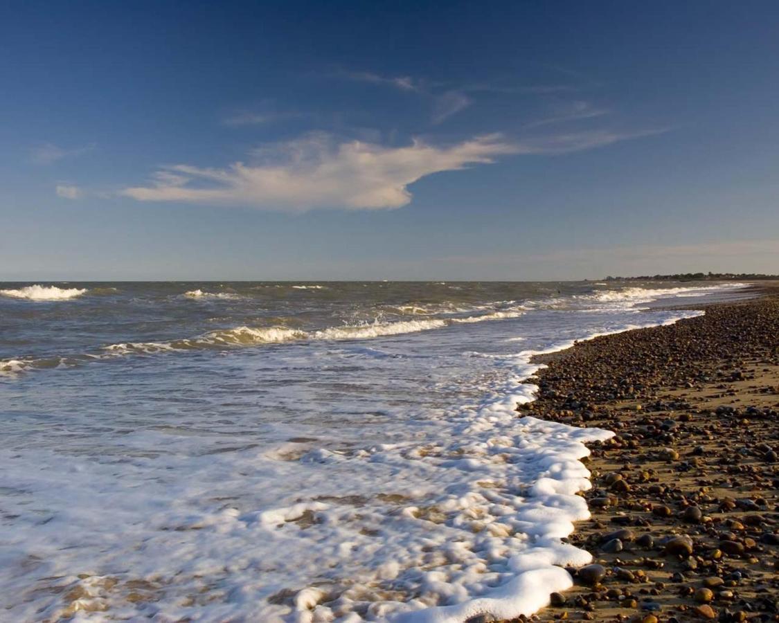 Romantic Flint Cottage On The Suffolk Coast Saxmundham Exterior foto